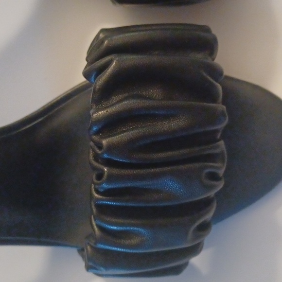 LPA Augustine heels. Size 5.5 Black NWOT, make offer! - Picture 3 of 10